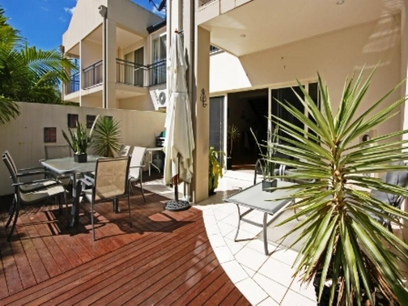 4/13 Ranier Crescent PENDING APPLICATION, Varsity Lakes QLD 4227