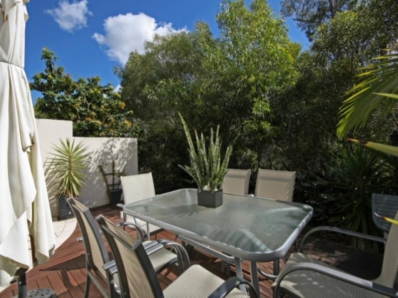 4/13 Ranier Crescent PENDING APPLICATION, Varsity Lakes QLD 4227