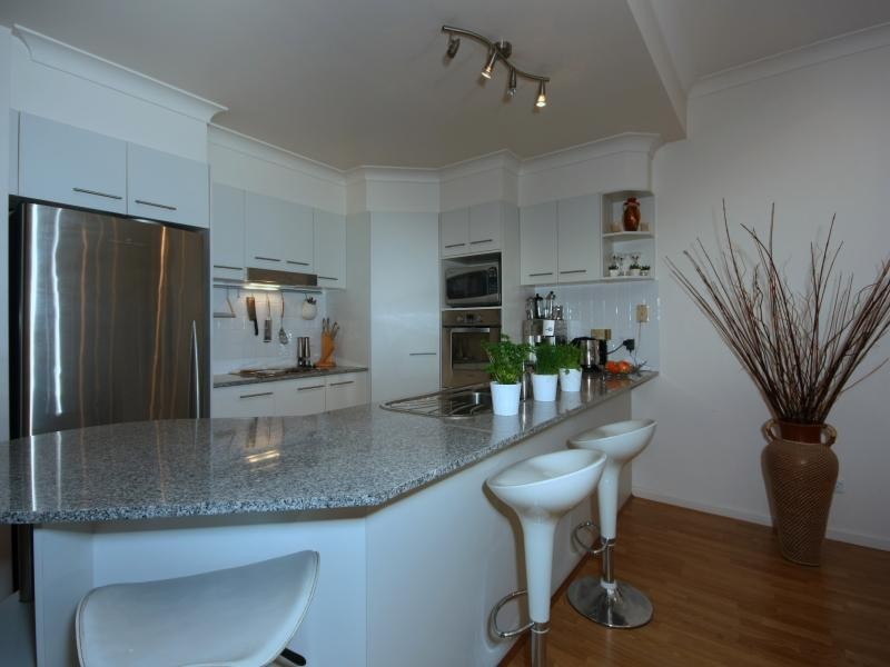 4/13 Ranier Crescent PENDING APPLICATION, Varsity Lakes QLD 4227