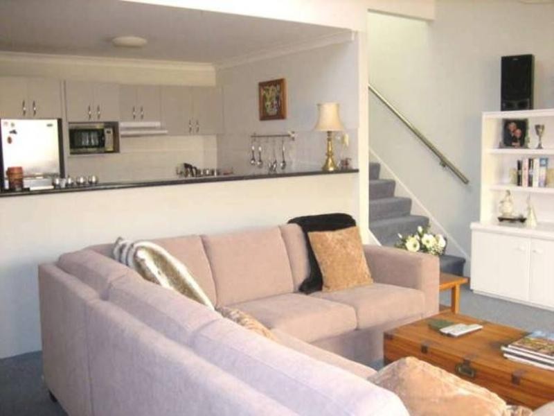 5/255 Christine Avenue, Varsity Lakes QLD 4227