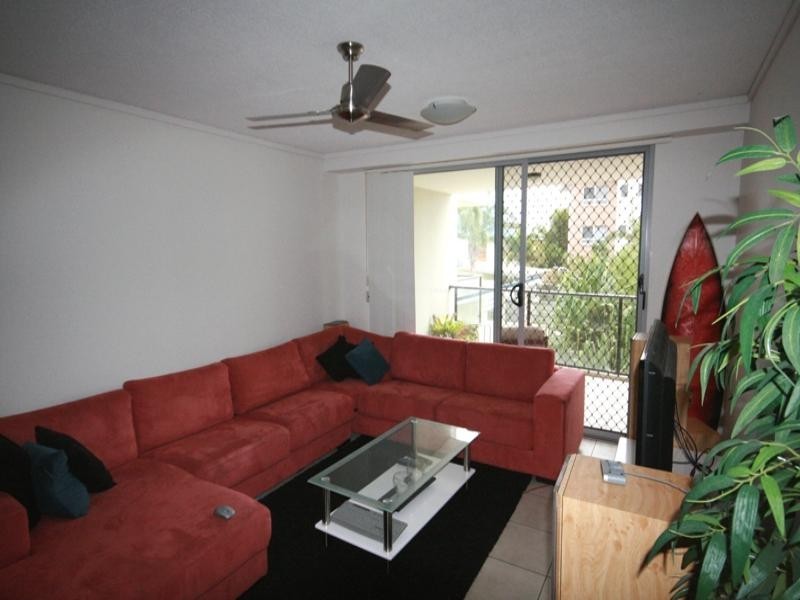 5/119 Sunshine Parade, Miami QLD 4220