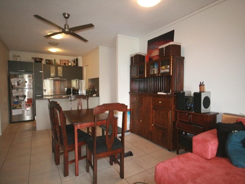 5/119 Sunshine Parade, Miami QLD 4220