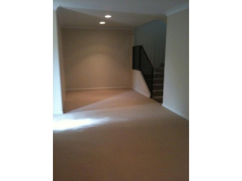 39/37 Paradise Springs Avenue, Robina QLD 4226