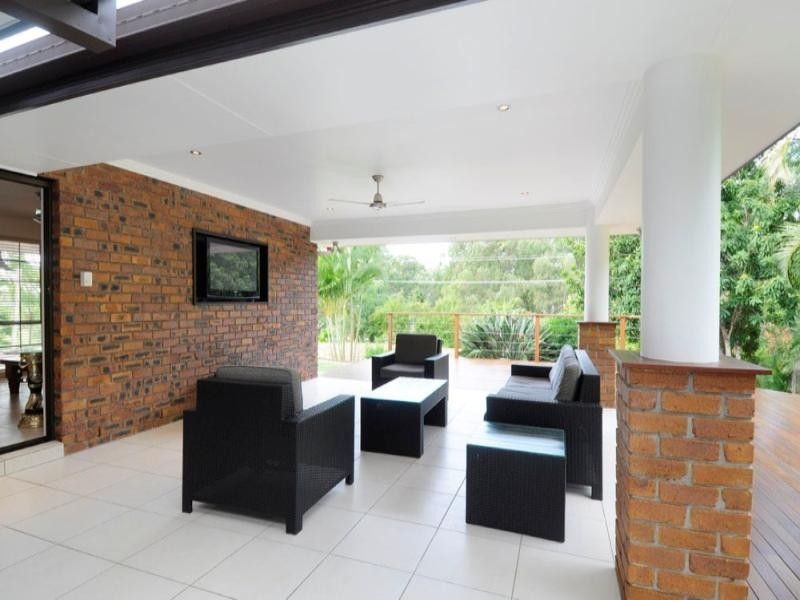 2 Fergus Court, Worongary QLD 4213