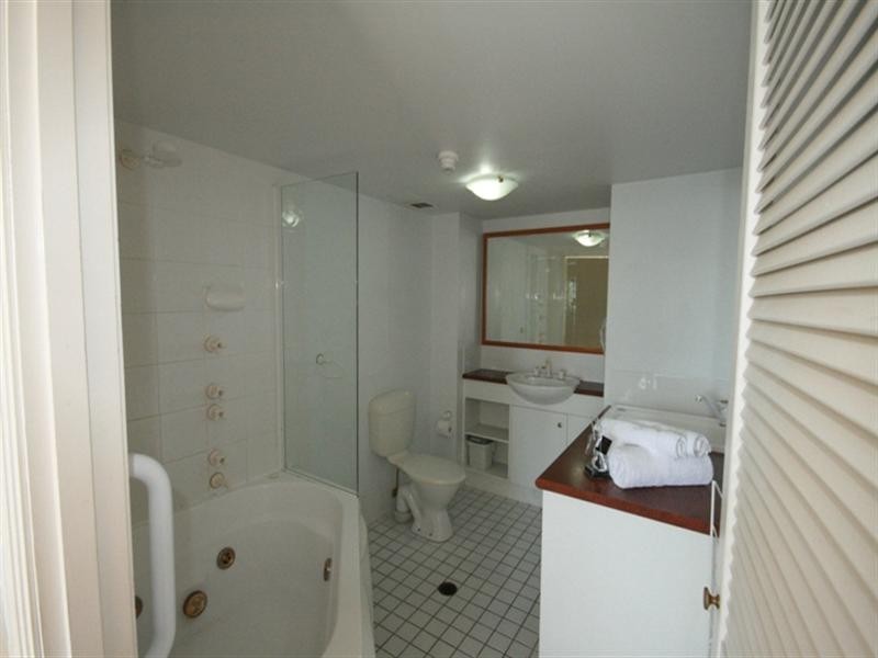 210 Surf Parade, Surfers Paradise QLD 4217