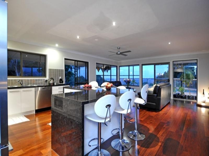 48 Kagoola Drive, Mudgeeraba QLD 4213