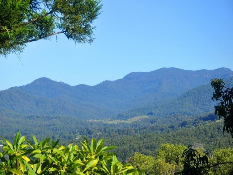 48 Kagoola Drive, Mudgeeraba QLD 4213