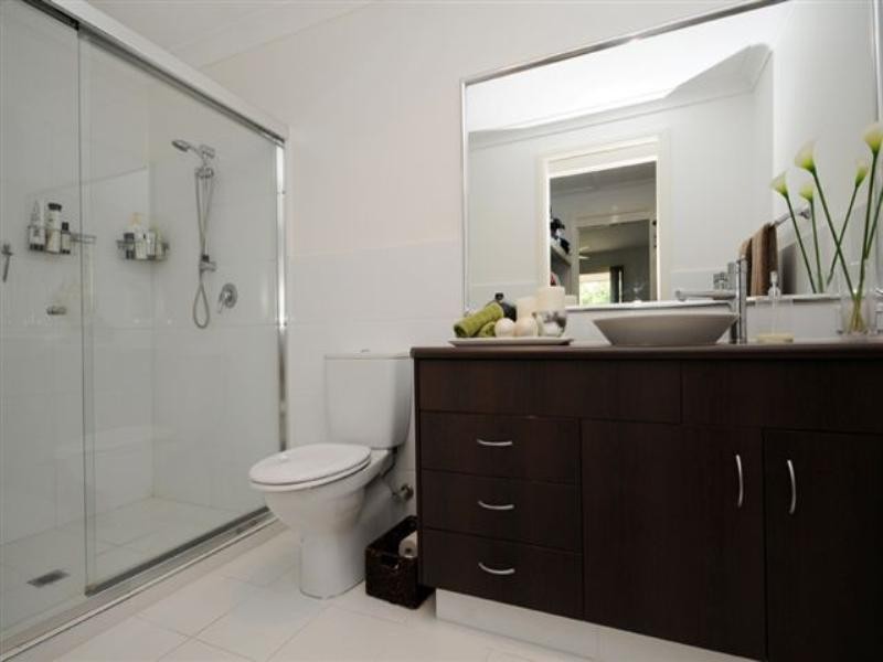 3/2 Castello Circuit, Varsity Lakes QLD 4227