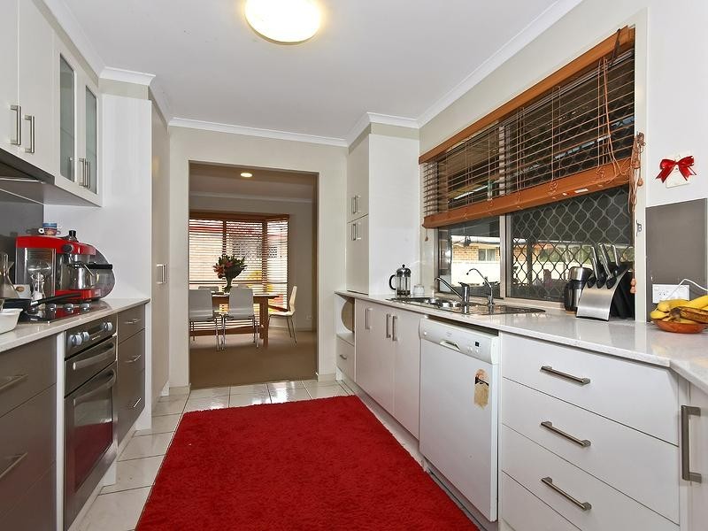 12 Parkdale Court, Robina QLD 4226