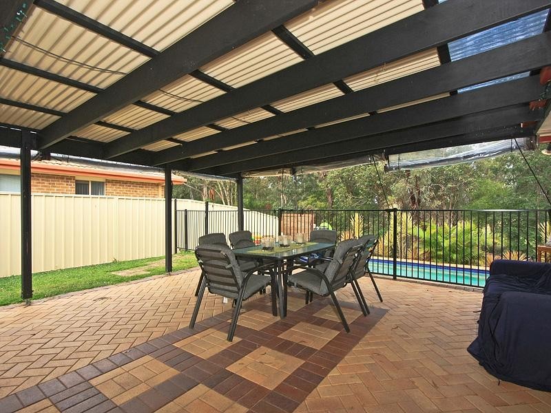 12 Parkdale Court, Robina QLD 4226