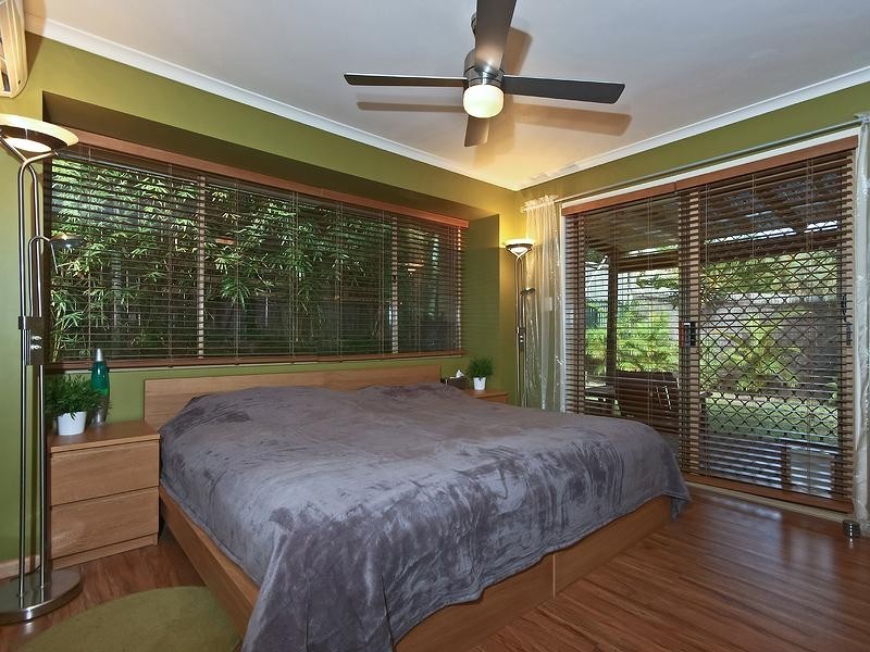 9 Millswyn Court, Carrara QLD 4211
