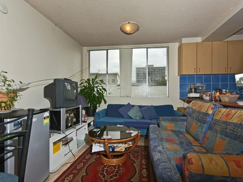 5/5 Thornton Street, Surfers Paradise QLD 4217