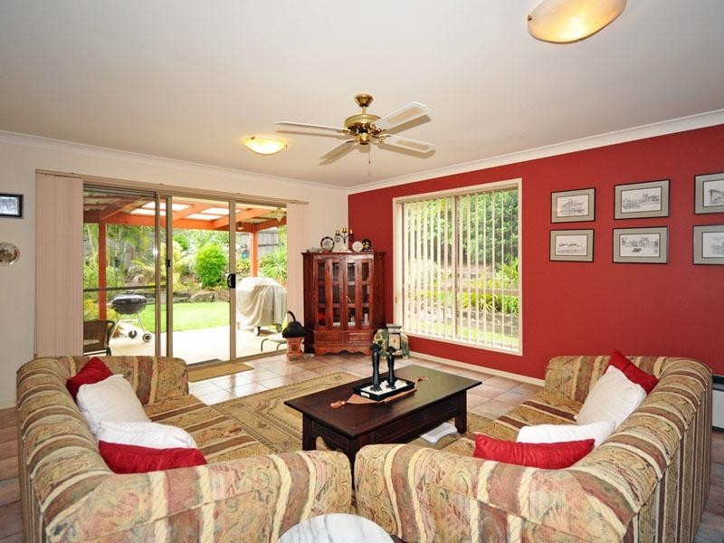 25 Outrigger Drive, Robina QLD 4226