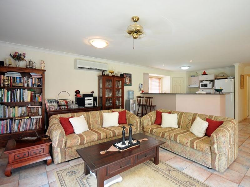 25 Outrigger Drive, Robina QLD 4226