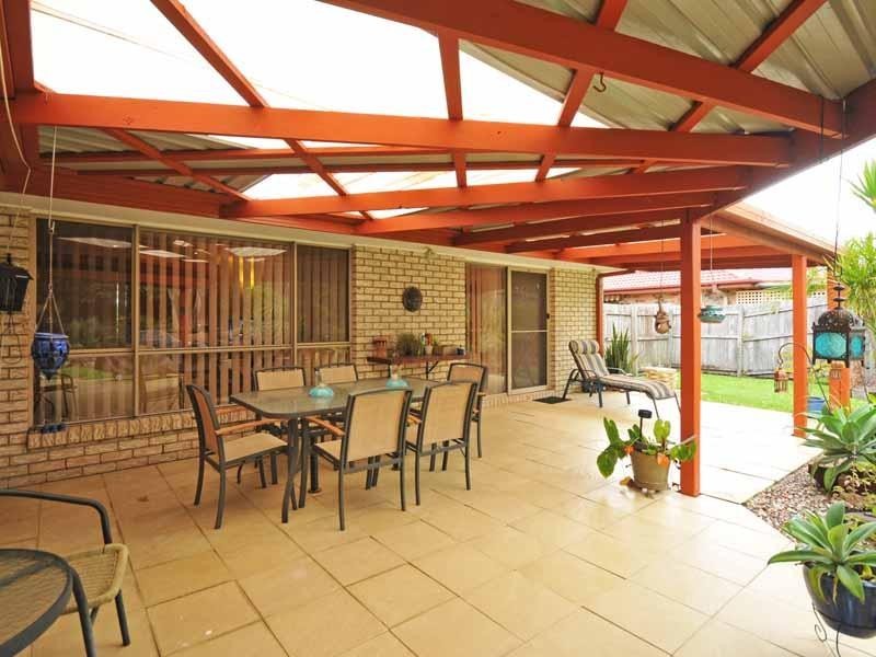 25 Outrigger Drive, Robina QLD 4226