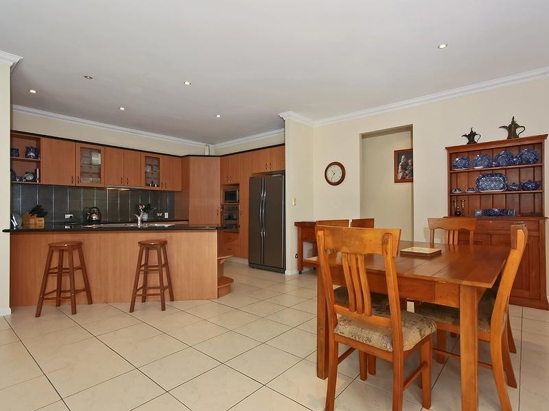 19 Mountain Ash Circuit, Robina QLD 4226