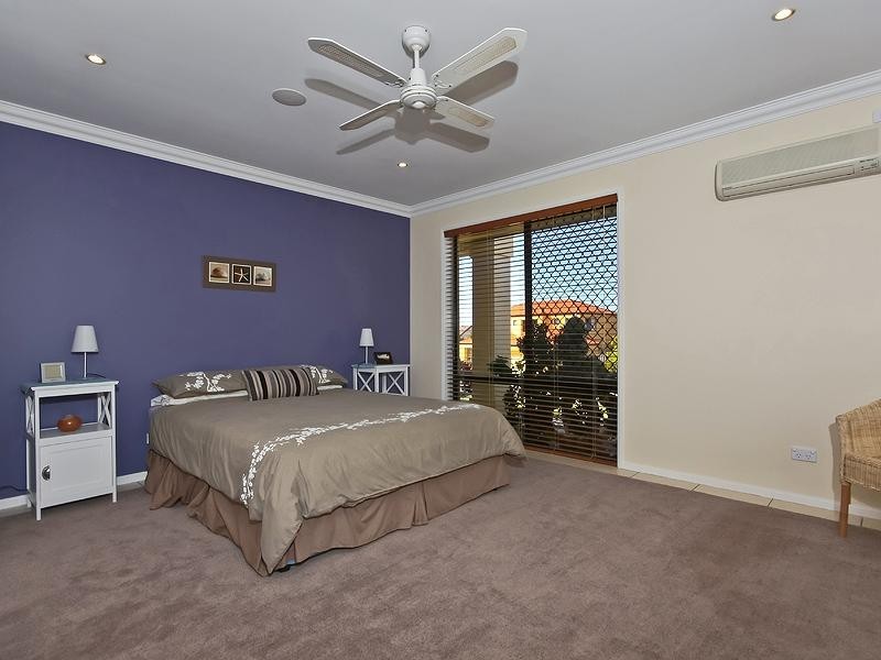 19 Mountain Ash Circuit, Robina QLD 4226