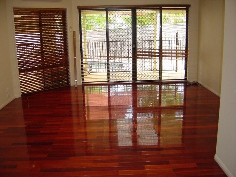 6 Belmont Drive, Varsity Lakes QLD 4227