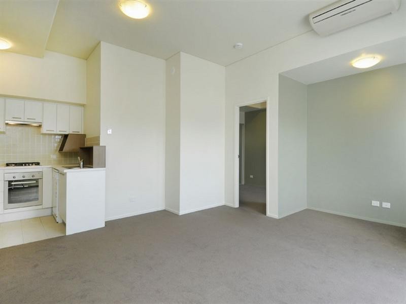 103/111 Lindfield Road, Helensvale QLD 4212