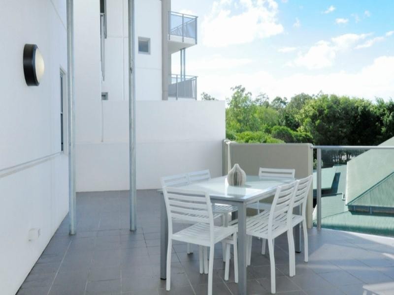 103/111 Lindfield Road, Helensvale QLD 4212
