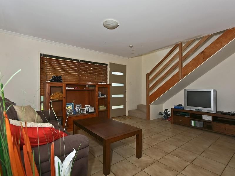 4/44 Frascott Avenue, Varsity Lakes QLD 4227