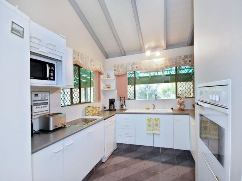 18 Alkira Way, Worongary QLD 4213