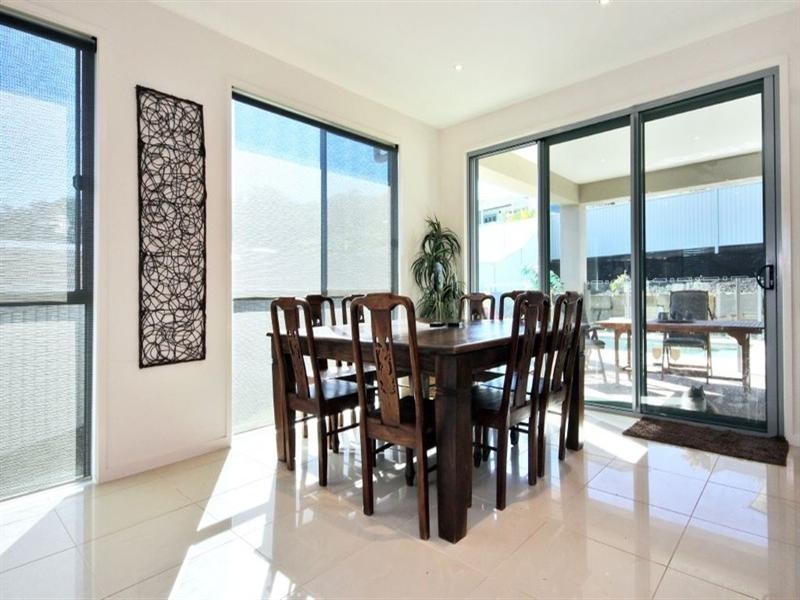 9 Caprice Street, Mudgeeraba QLD 4213