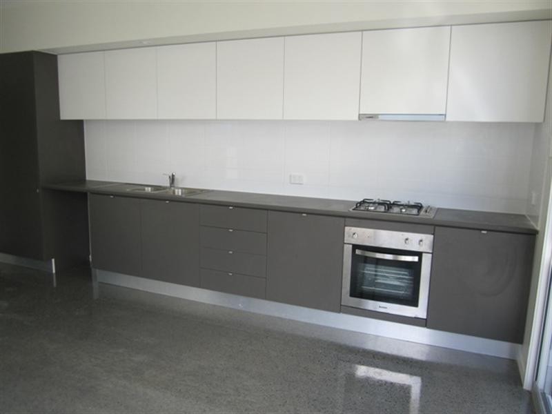 301-308 Emily Way / Christine Avenue, Varsity Lakes QLD 4227