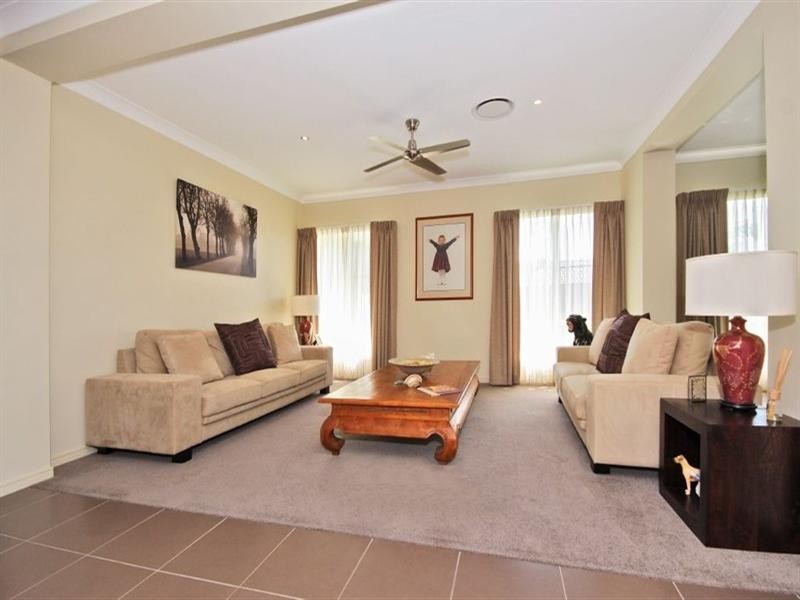 22 Tolga Road, Mudgeeraba QLD 4213