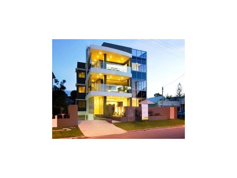 1/8 Murlong Crescent, Palm Beach QLD 4221