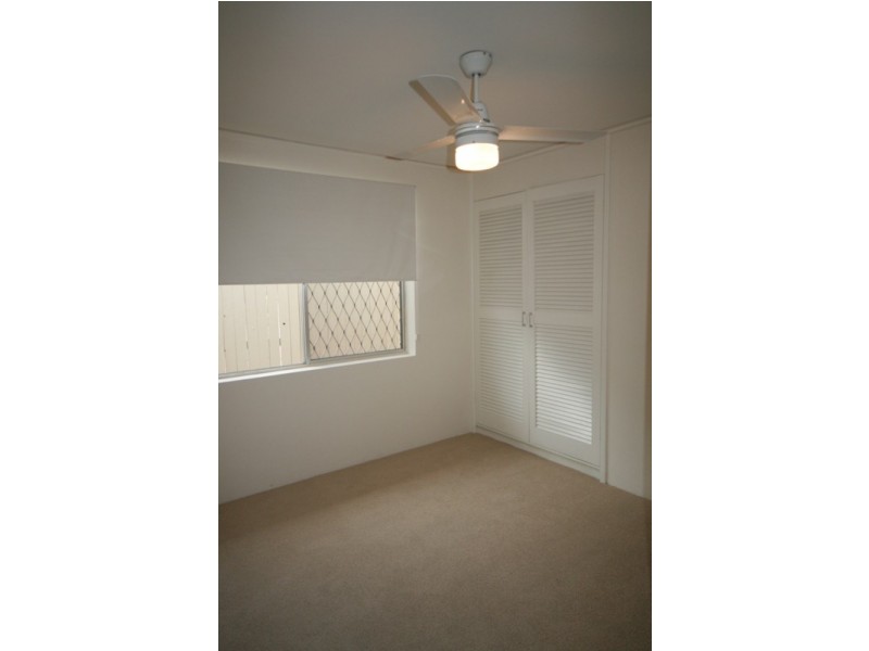 54 Sunrise Boulevard, Surfers Paradise QLD 4217