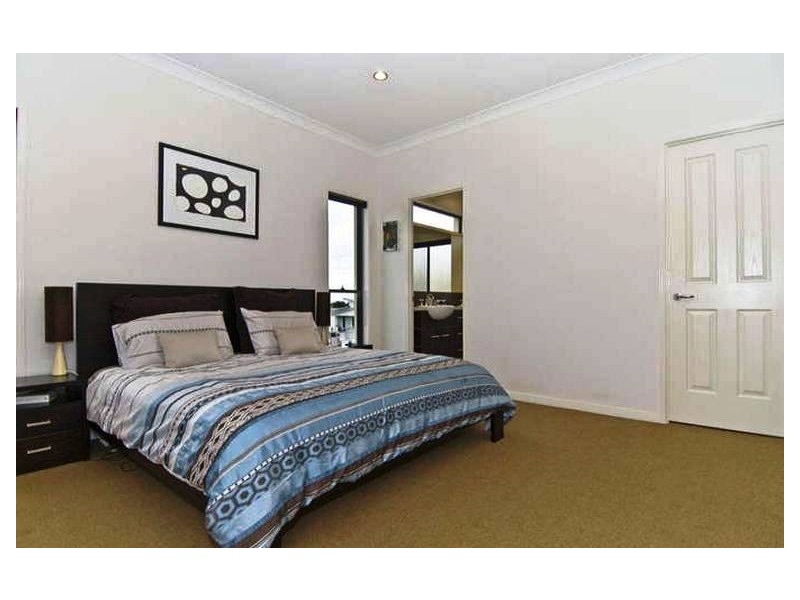 43 CORDYLINE Drive, Reedy Creek QLD 4227