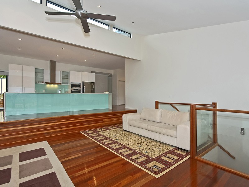 52 Sky Royal Terrace, Burleigh Heads QLD 4220