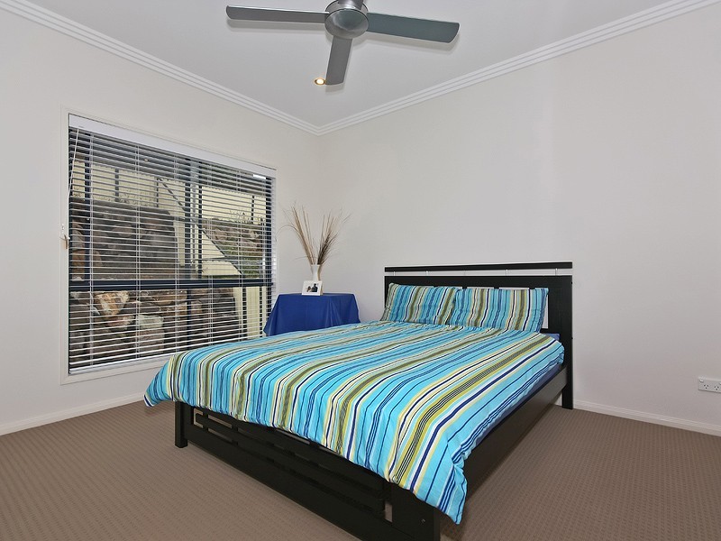 52 Sky Royal Terrace, Burleigh Heads QLD 4220