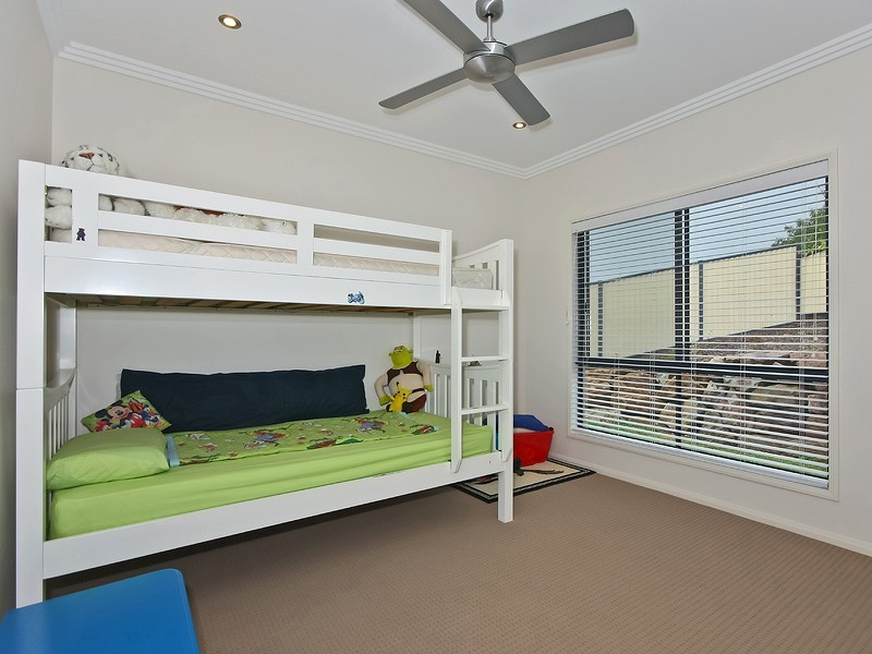 52 Sky Royal Terrace, Burleigh Heads QLD 4220