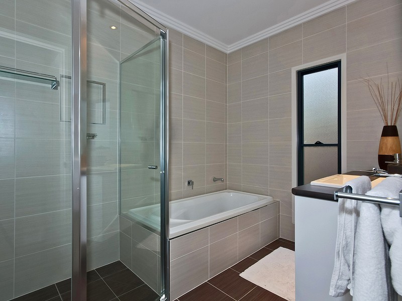 52 Sky Royal Terrace, Burleigh Heads QLD 4220