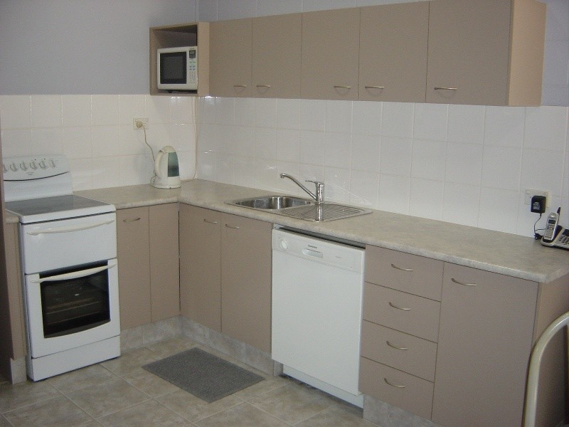 4 Meadow Way Court, Merrimac QLD 4226