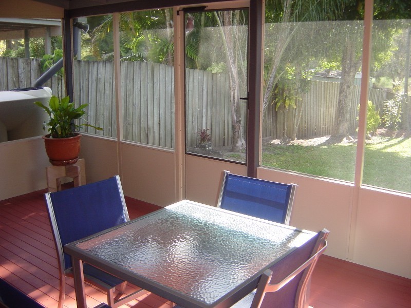 4 Meadow Way Court, Merrimac QLD 4226