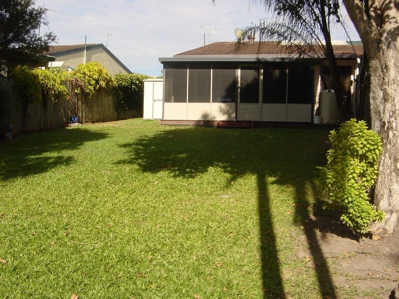 4 Meadow Way Court, Merrimac QLD 4226