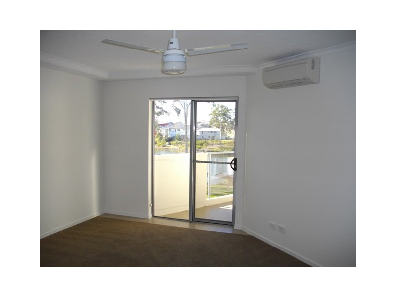 13/28 Castello Circuit, Varsity Lakes QLD 4227