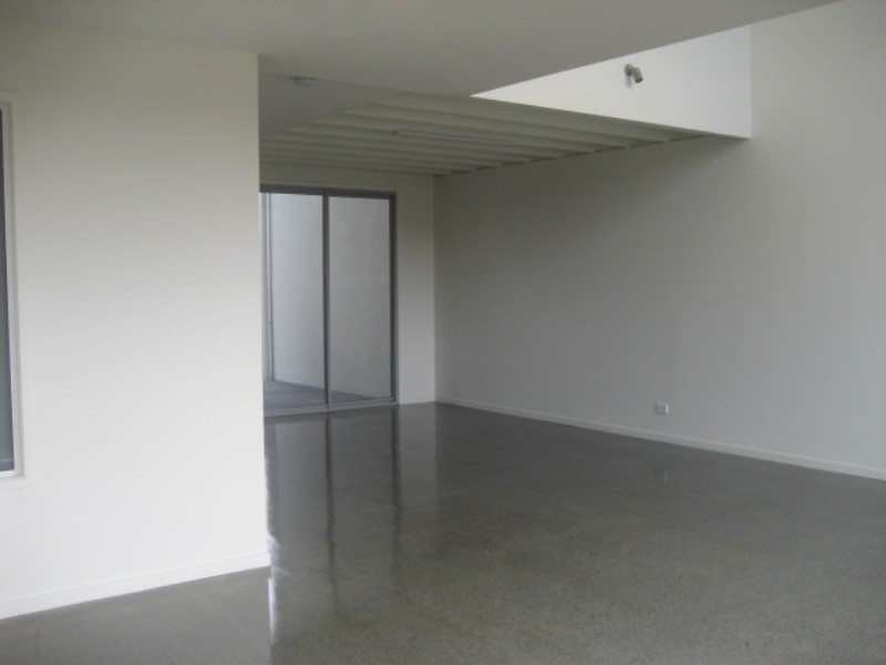 25, 27 Emily Way, Varsity Lakes QLD 4227