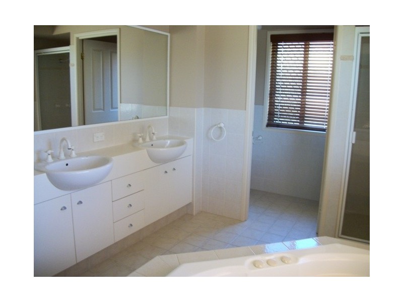 1 Wagner Street, Mudgeeraba QLD 4213