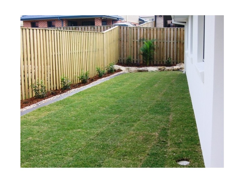 6 Oxford Court, Robina QLD 4226