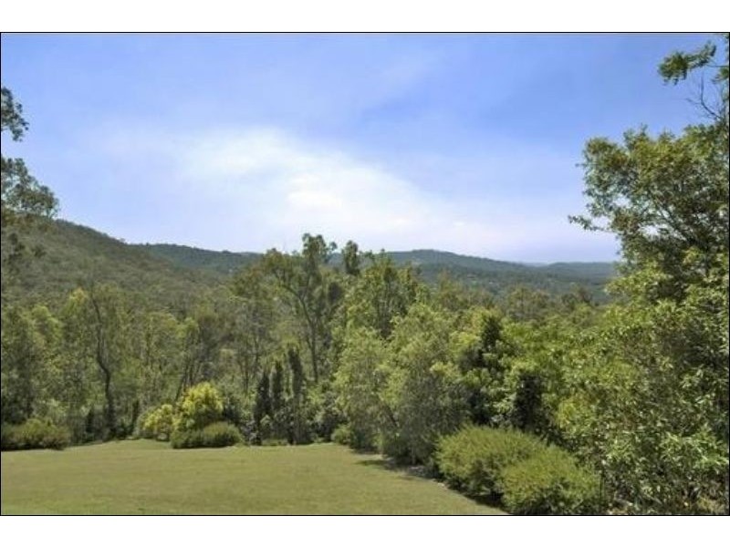 113 Strawberry Road, Mudgeeraba QLD 4213