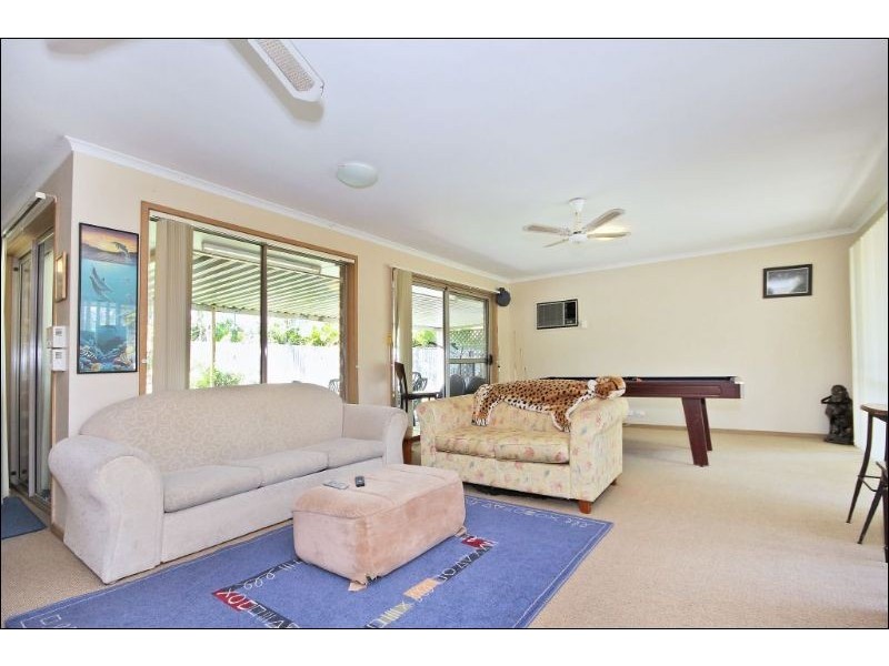 11 Colonsay Crescent, Merrimac QLD 4226