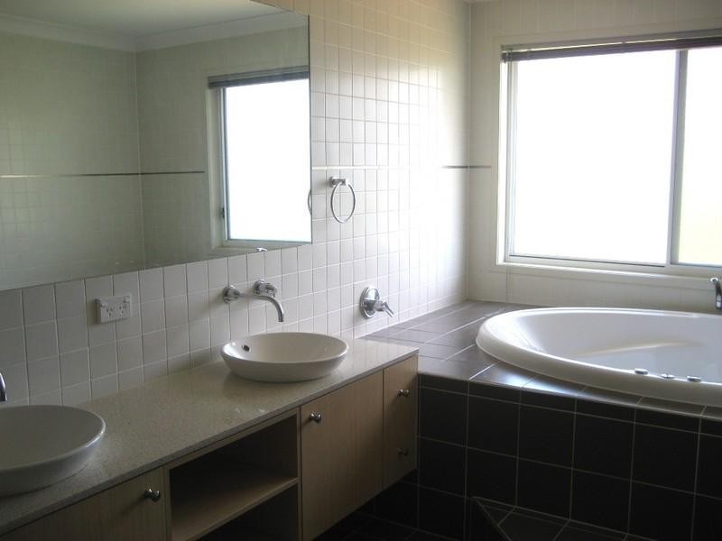 Robina QLD 4226