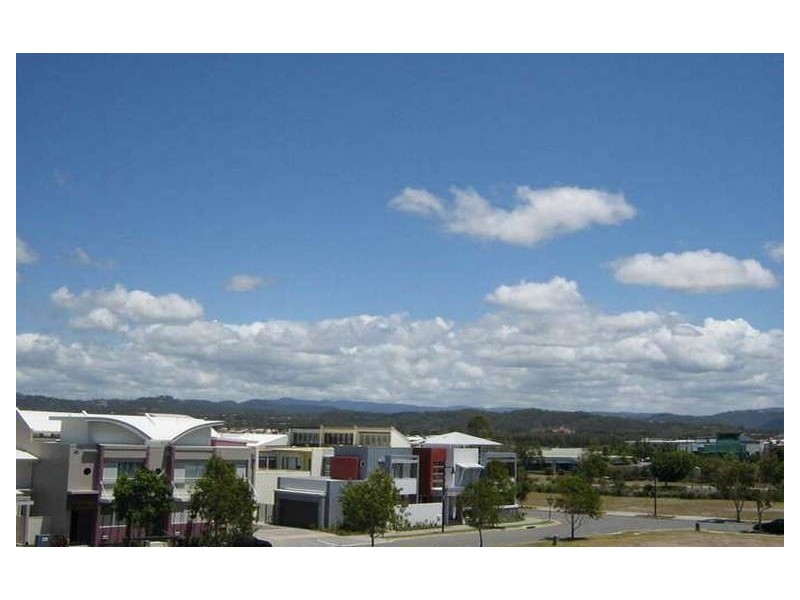 20/195 Varsity Parade, Varsity Lakes QLD 4227