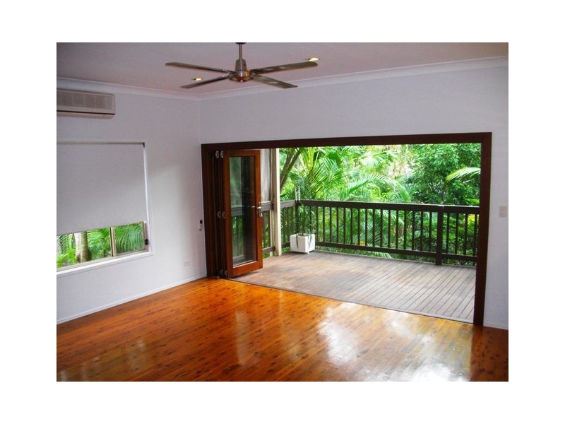 108 Illawarra Crescent, Tugun QLD 4224