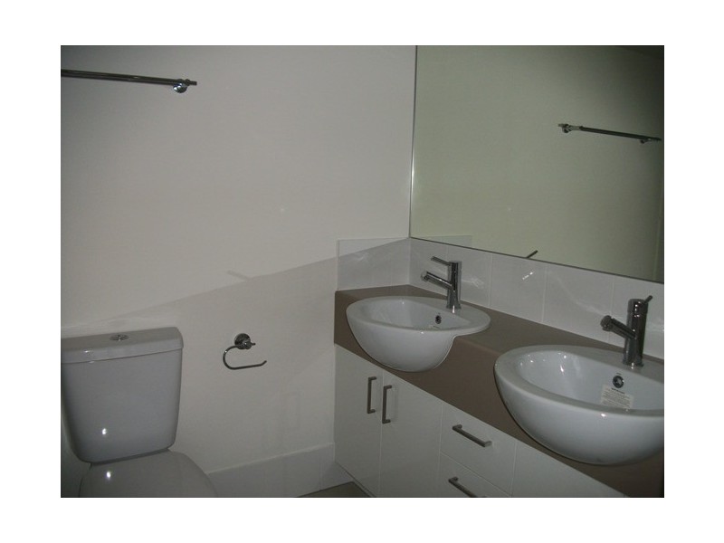 23/28 Castello Circuit, Varsity Lakes QLD 4227