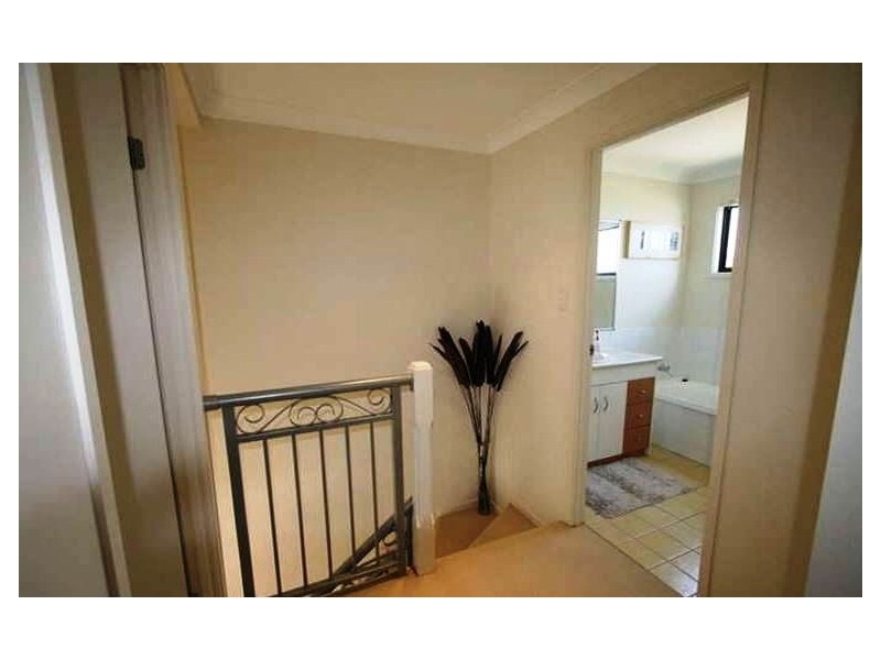 10/12 Geraldton Drive, Varsity Lakes QLD 4227